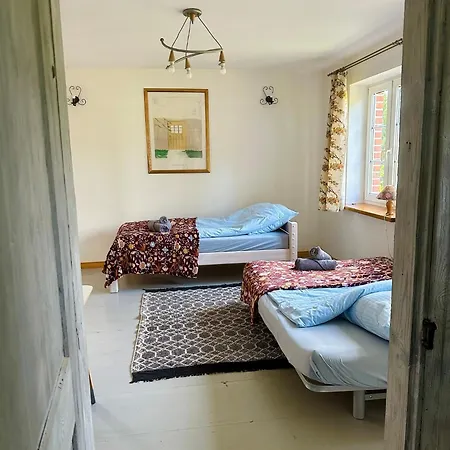 Stajnia Kopytkowo Feriehus *